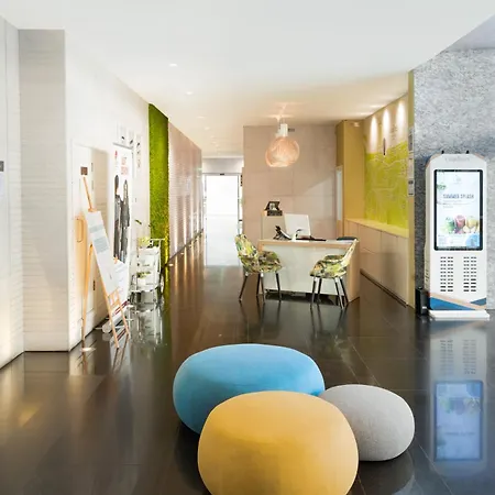 Citadines Metro Central Dubai-3