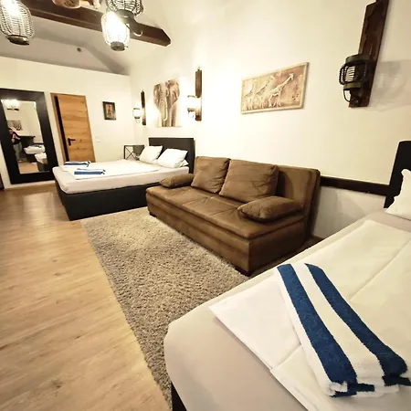 Pension Riverside in Leverkusen Hitdorf am Rhein - Zentral an der A1 und 59-3