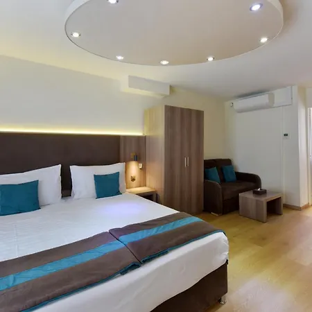 Hotel Rousseau-2