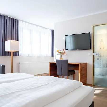 Das Jedermann Boutiquehotel mit Stadtgarten-3