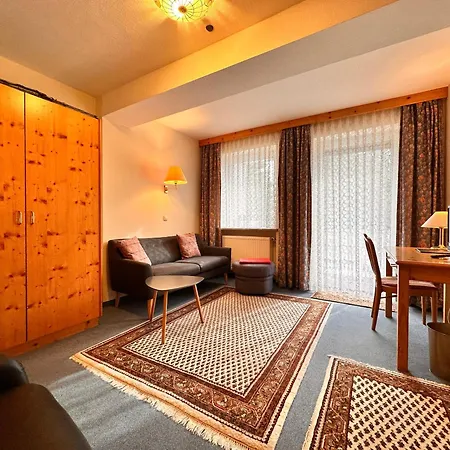Pension zum Löwen, Parkplatz, Wlan, Zentral-2