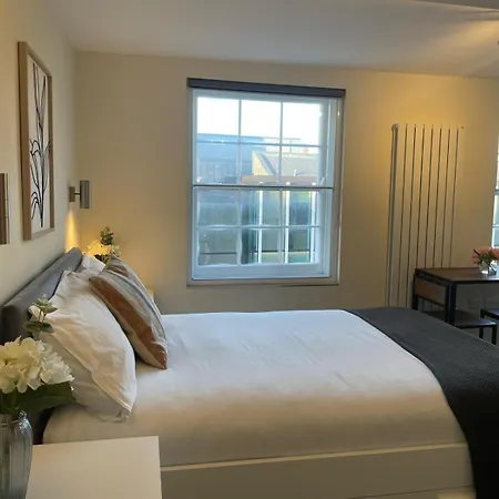 Grays Inn Road - Room 6-3