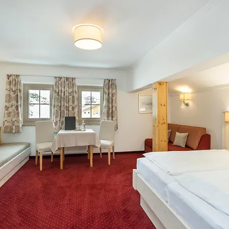Hotel Tauernblick-3