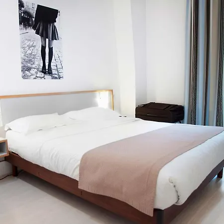 Solar Hotel-2