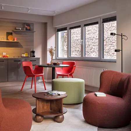 STAYERY Cologne Sülz-3