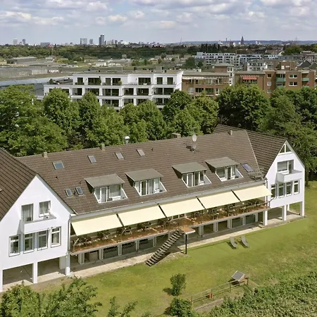 Fährhaus Hotel am Rhein Düsseldorf by Mayburgh-3