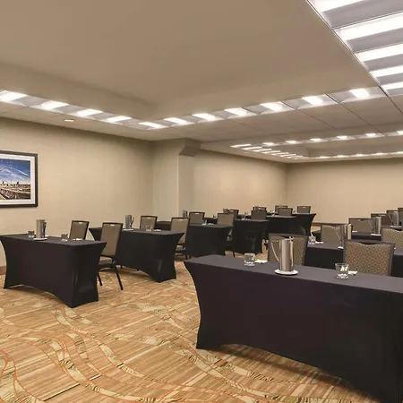 Hampton Inn New York - LaGuardia Airport-2