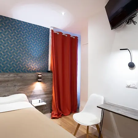 Hotel Leonard De Vinci 75011-3