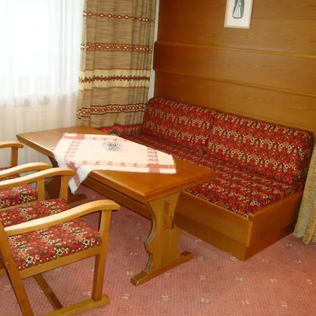 Hotel Garni Val-Sinestra-3
