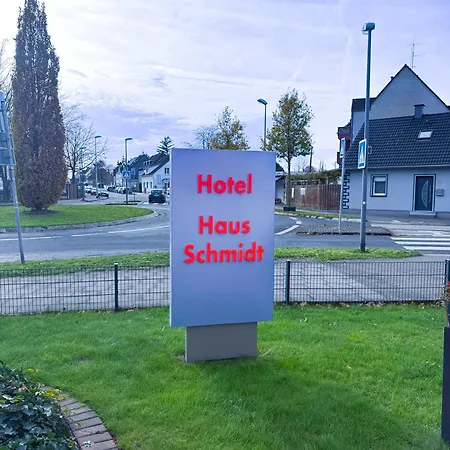 Hotel Schmidt Garni-3