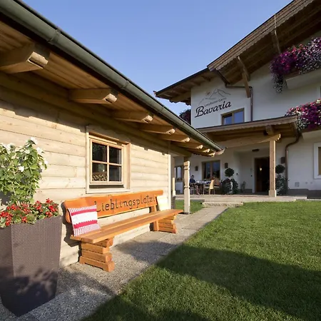 Hotel Garni Bavaria-2