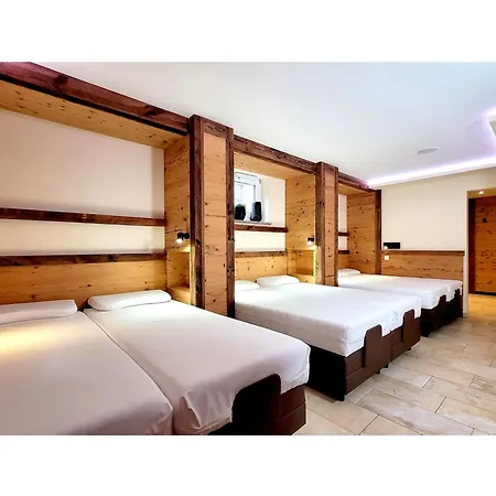 Aparthotel Bernhof-2