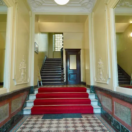 Hotel Pension Bernstein Am Kurfuerstendamm-3