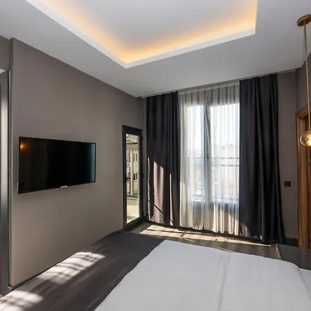 The Nirvanas Hotel-2