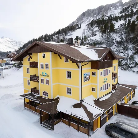 Hotel Tauernglöckl-2