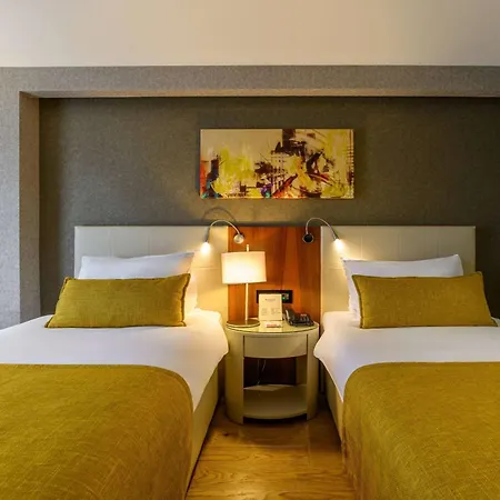 Ramada By Wyndham Istanbul Grand Bazaar-3
