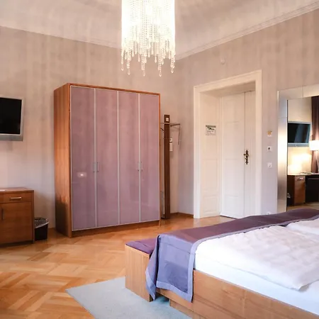Hotel Schloss Rabenstein-2