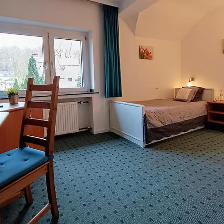 Waldhotel Unterbach-2