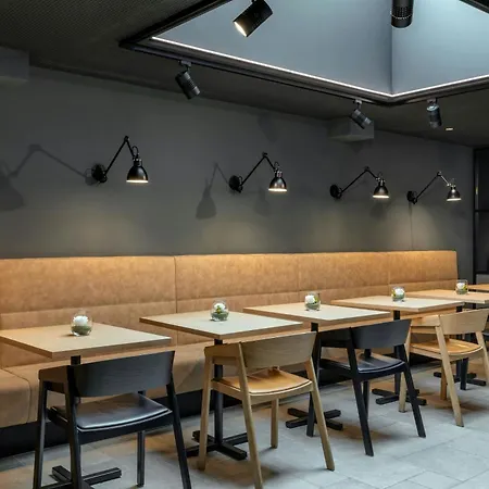 Courtyard By Marriott Brussels Eu-3