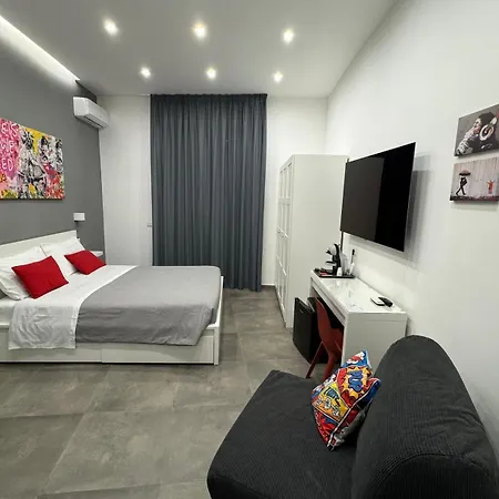 Napolitan Pop House-2
