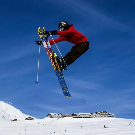 Berghotel Hahnenmoos-2