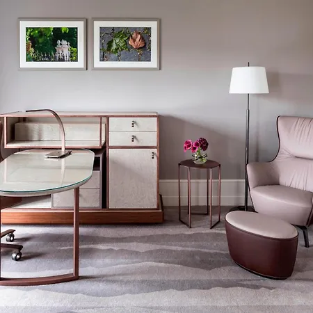 The Ritz-Carlton Hotel De La Paix, Geneva-3
