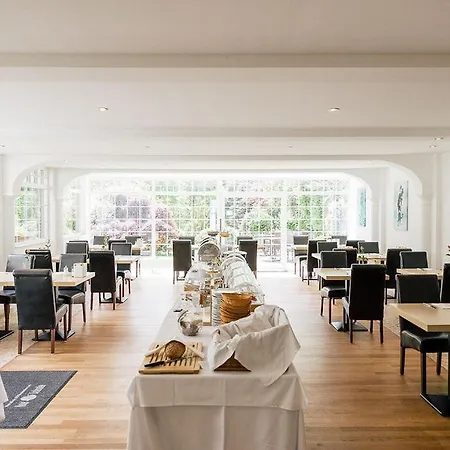 Hotel Lindenallee-3