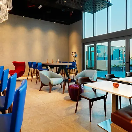 Aloft By Marriott Palm Jumeirah-3