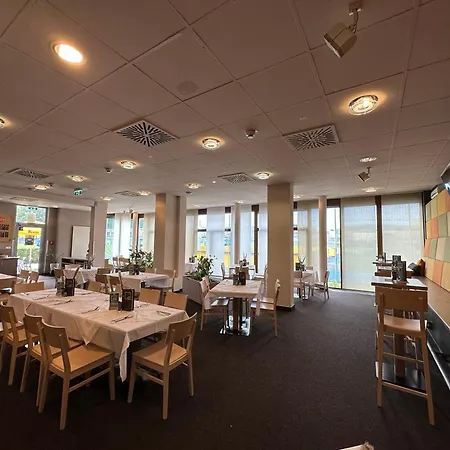 JUFA Hotel Graz Süd-2