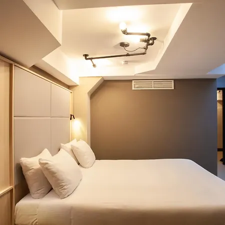 The Alfred Hotel-3