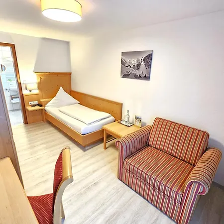 Hotel Cafe Fuggerhof-2
