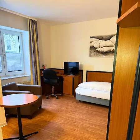 Keyless Boardinghouse-3