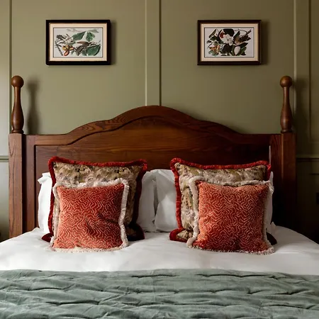 Coach & Horses Hotel-2