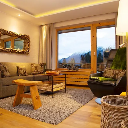 Berghotel Schlossanger Alp-2