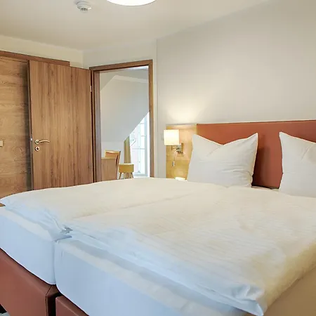 Hotel Dirks am Schloss-2