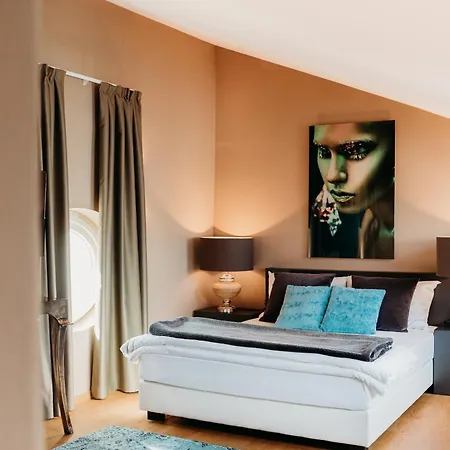 Loft Thaler Rooms-2