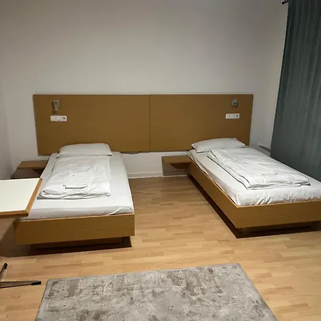 OverNight Hotel Hamburg-2
