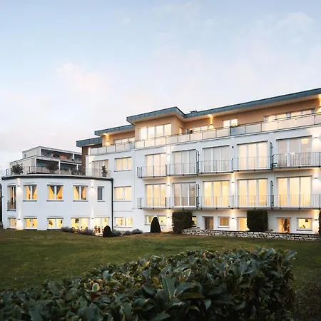 Hotel Vier Jahreszeiten an der Therme&Kliniken Bad Krozingen Nähe Freiburg&Schwarzwald Ideal für Wellness Kur&Business Ausflüge 24h Check In- WLAN&Parken gratis-2