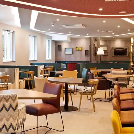 Hampton By Hilton Regensburg-3