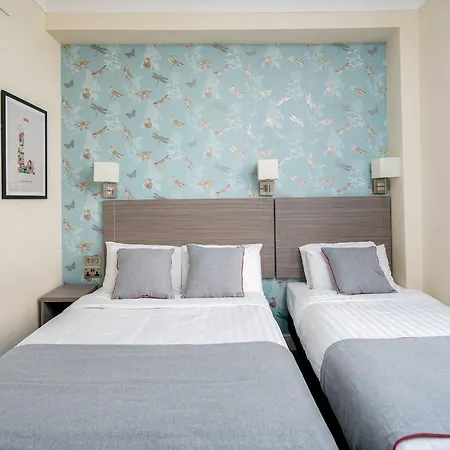 Oyo Bakers Hotel London Victoria-3
