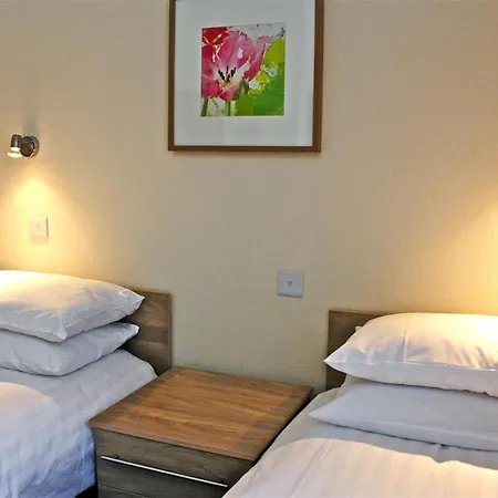 Central Hotel Golders Green-2