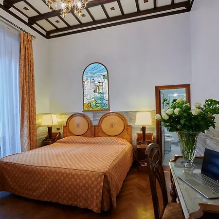 Hotel Farnese-3