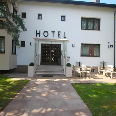 Hotel Altmann-3