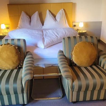 Hotel Schönbrunn-3