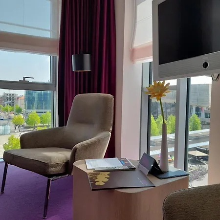 Abito Self-Check-In Suites-2
