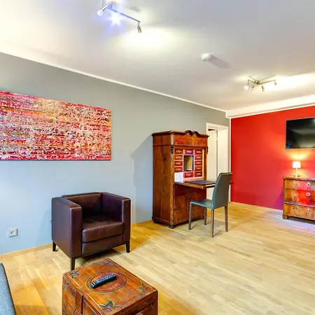 Qube Hotel Bergheim-2