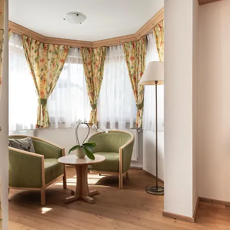 Hotel Cristallo-2