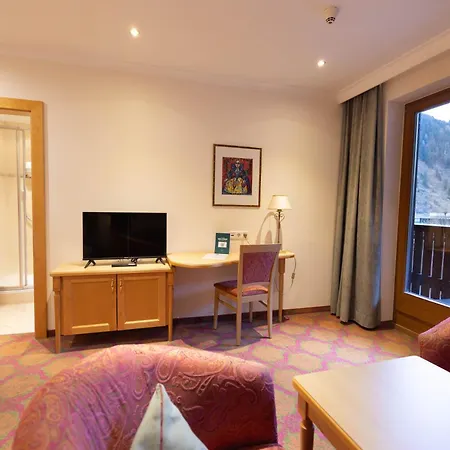Heart Hotel Nordstern-2