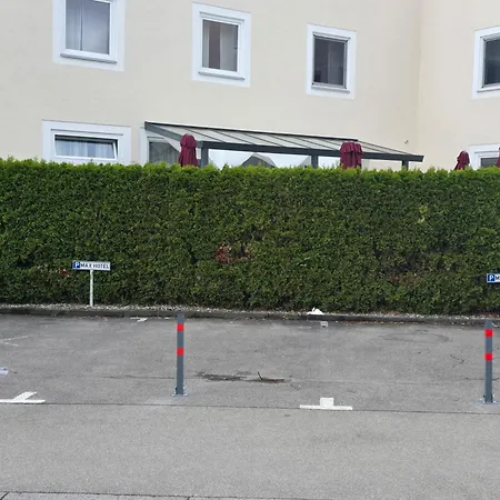 Maxhotel-3