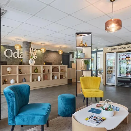 Appart'Hotel Odalys City - Bioparc Lyon Est-3